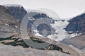 Athabaska Glacier on Icefield Parkway in all it's splendeur, Alb