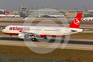 Atlasjet Airbus A320