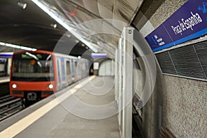 atrium of PraÃÂ§a de Espanha subway station with focus on the name of the area, Lisbon.