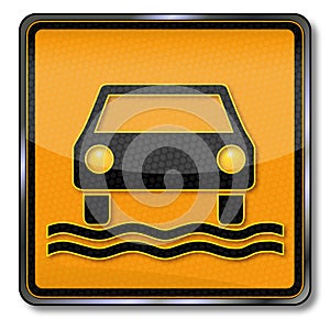 Attention aquaplaning, water surface and extended stopping distance