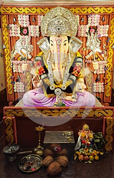 The Attractive Sculpture Of Lord Ganesh Ganeshafestival2020 Narayan Peth Pune Maharashtra India photo