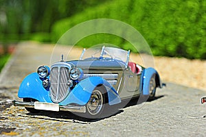 Audi 225 Front Roadster - 1935 vintage car scale replica