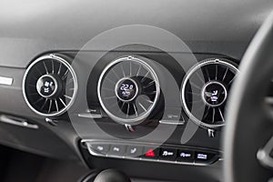 Audi TT aircon dials