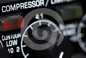 Audio limiter compressor