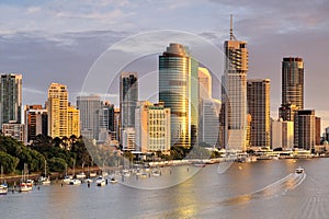 Australia Landscape : Brisbane city riverside skyline