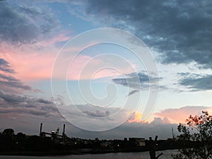 Australian Sunset looking out over the Brisbane River from Coronation Drive toward the South Bank