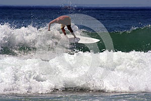 Australiano virile Spiaggia 