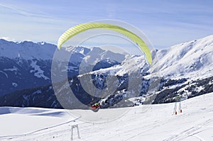 Austrian Alps: Paragliding from Skiregion Zettersfeld