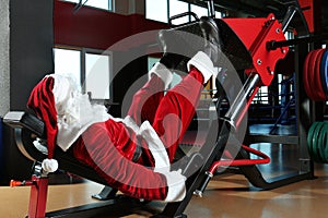 Authentic Santa Claus training in gym