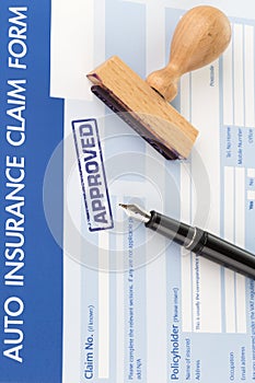 Auto insurance claim form