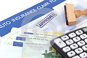 Auto insurance claim form