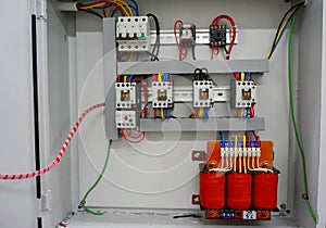 Auto transformer starter