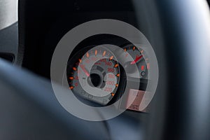 Auto velocimeter on dashboard