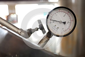 Autoclave gage pressure monitoring