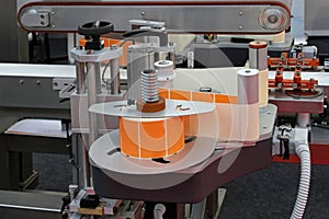 Labeling machine