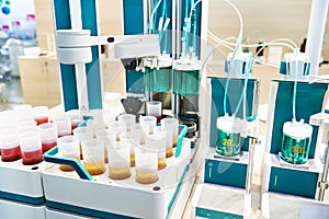 Automated laboratory titrator