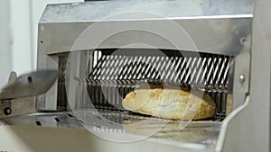 Automatic Bread Slicer