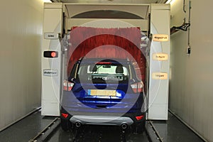 Automatic car wash