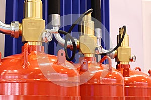 Automatic gas extinguishing installation. Modular gas fire extinguishing systems