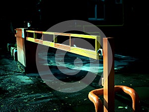 Automatic gate barrier