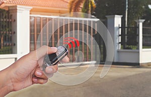 Automatic gate remote contril