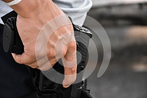 Automatic 9mm pistol