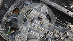 Automatic transmission disassembly in a car service center