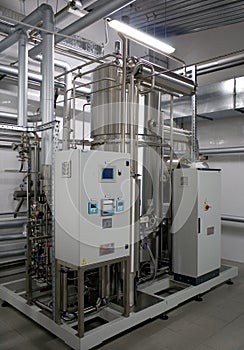 Automatic water filtration system