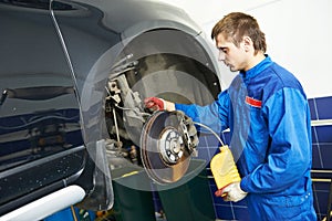 Automobile brake liquid replacing