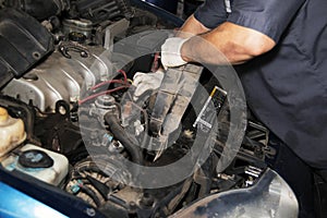 Automobile motor repair mechanic