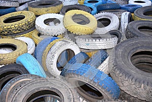 Automobile tyre covers