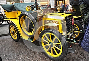 1903 Darracq Buttercup car exposed in London , England