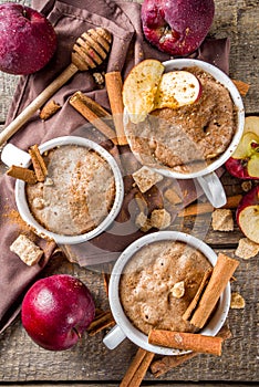 Autumn apple pie mugcake