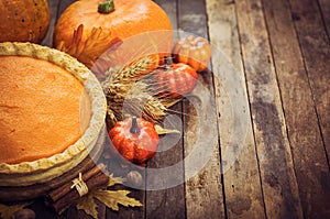 Autumn food - pumpkin pie