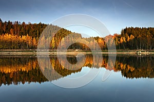 Autumn on lake