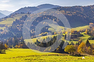 Podzimní krajina v pohoří Malá Fatra, Slovensko