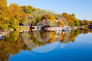 Autumn morning park