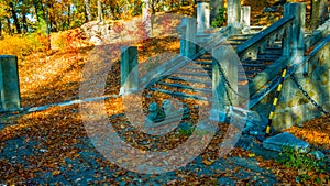 Autumn Park. Autumn landscape. Staircase up and down in the autumn park. Colorful leaves. Beautiful day in bright fall - Bilder