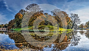 Autumn on the ramparts of Alkmaar