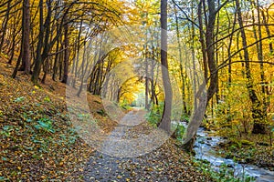 Jesenná vidiecka krajina