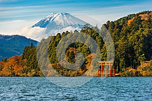 Autumn scene of mountain Fuji, Lake Ashinoko and red Torii gate, Hakone, Japan