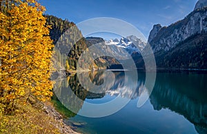 Autumn scenery with Dachstein mountain at beautiful Gosausee, Salzkammergut, Austria