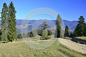 Autumn sunny day in Pieniny mountains, Poland