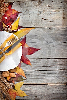 Autumn table setting - retro table setting