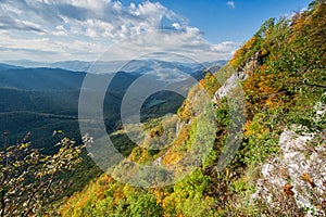 Jesenný pohľad zo Siance v pohorí Muránska Planina