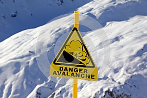 Avalanche sign