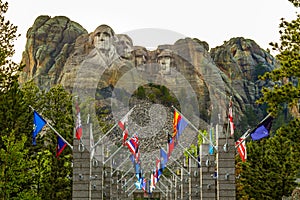 Mount Rushmore, Avenue of Flags