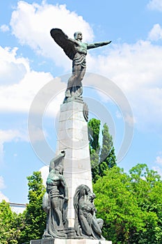 Aviation monument