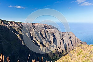 Awaawapuhi trail end on cliff above Na Pali coast on Kauai