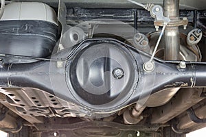 Axle shaft car photo
